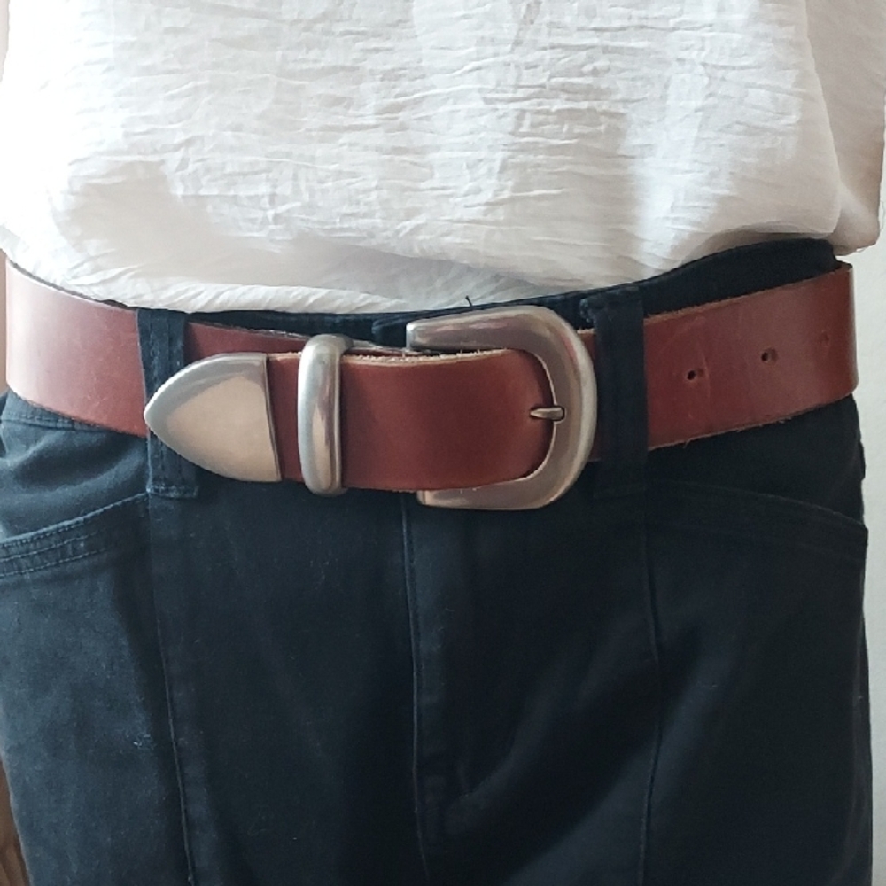 Women's Vintage Genuine Brown Leather Belt SIZE SMALL